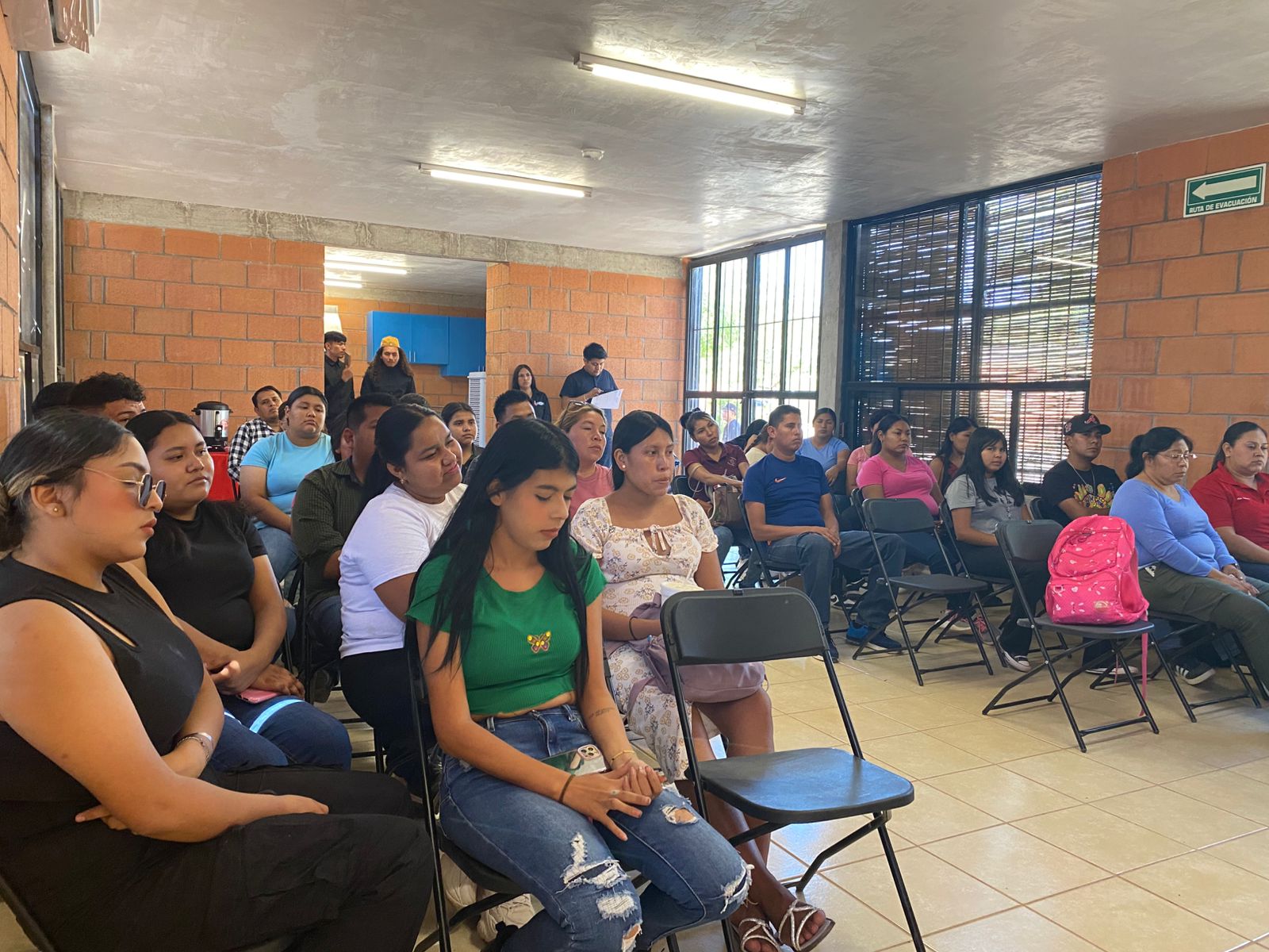 Cafe Literario en la UPY